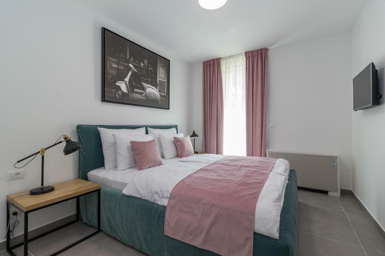 Luxury Apartments Magali Rovinj Eksteriør billede